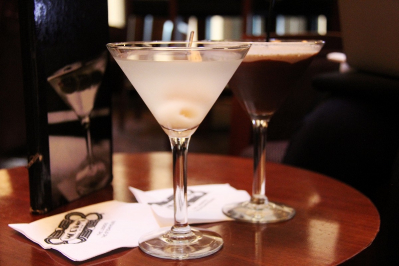 brasserie-LE BROC-min_martini_bar_lychee_chocolate_alcohol_liquor_happy_hour_happy-910161